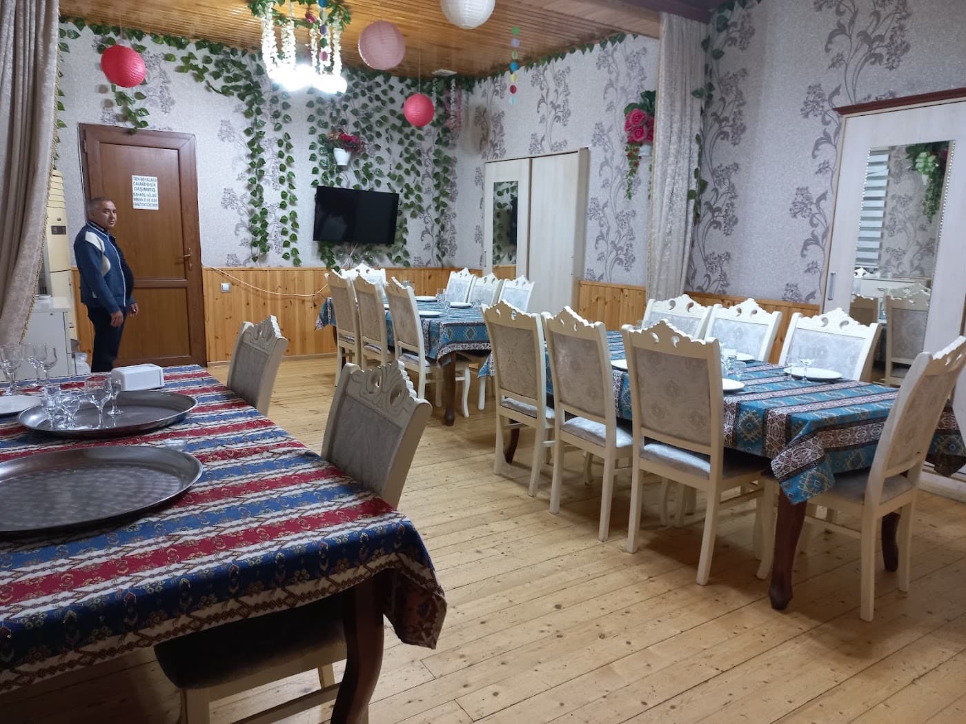 Baharlı Ailəvi Restoran